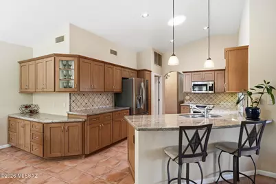 37811 S Spoon Drive, Saddlebrooke, AZ 85739 - Photo 24