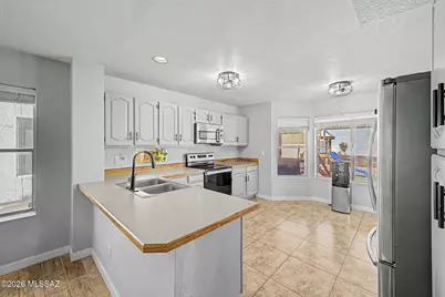 4662 W Weathervane Street, Tucson, AZ 85741 - Photo 8