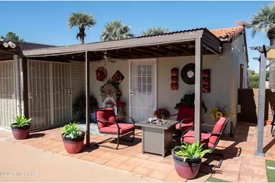 1031 S La Pera, Green Valley, AZ 85614 - Photo 6