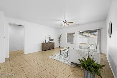 21158 E Treasure Road, Red Rock, AZ 85145 - Photo 6