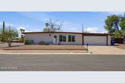 8411 E Baker Street, Tucson, AZ 85710 - Photo 1