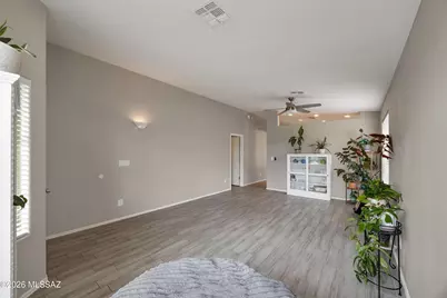 6992 W Harcuvar Drive, Tucson, AZ 85743 - Photo 10