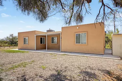 9474 S Vicki Drive, Tucson, AZ 85736 - Photo 4
