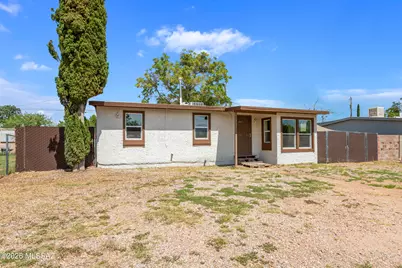 165 Sherbundy Street, Sierra Vista, AZ 85635 - Photo 2