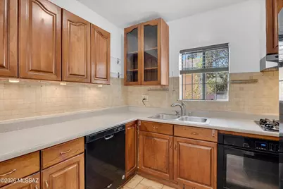 2442 E Mabel Street, Tucson, AZ 85719 - Photo 4