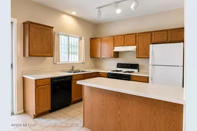 1812 W Waterleaf Drive #15, Tucson, AZ 85704 - Photo 4