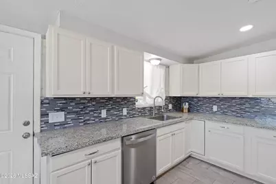 438 E Lester Street, Tucson, AZ 85705 - Photo 10