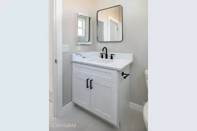 12192 N Golden Mirror Drive, Marana, AZ 85658 - Photo 4