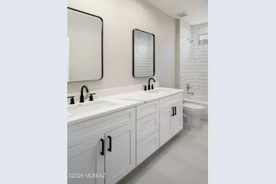 12192 N Golden Mirror Drive, Marana, AZ 85658 - Photo 8