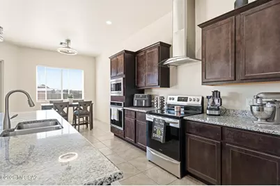 1385 N Blazing Saddle Road, Vail, AZ 85641 - Photo 22