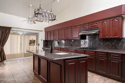1820 W Wimbledon Way, Oro Valley, AZ 85737 - Photo 8