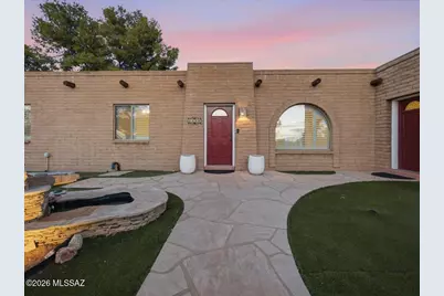 8790 N Morning View Drive, Tucson, AZ 85704 - Photo 2