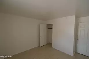 2362 S Jefferson Ave, Tucson, AZ 85711 - Photo 6