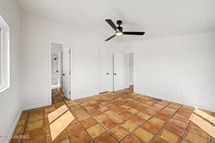 11288 W Picture Rocks Rd, Tucson, AZ 85743 - Photo 10
