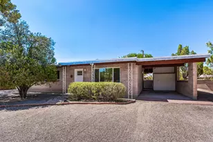 5725 E 10th St, Tucson, AZ 85711 - Photo 1