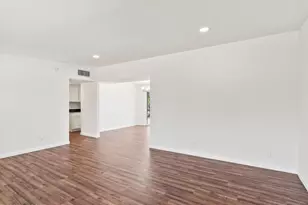 5725 E 10th St, Tucson, AZ 85711 - Photo 6