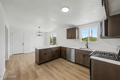 2453 N Calle Quinto, Huachuca City, AZ 85616 - Photo 2