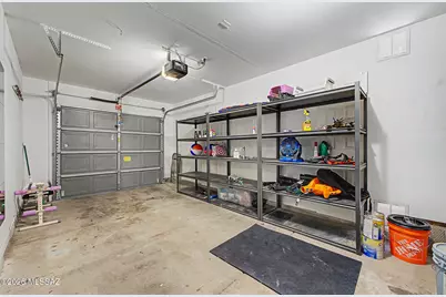 7639 E Valley Overlook Drive, Tucson, AZ 85710 - Photo 26