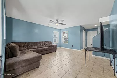 7639 E Valley Overlook Drive, Tucson, AZ 85710 - Photo 8