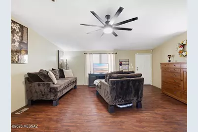 2872 E Acacia Club Lane, Tucson, AZ 85706 - Photo 10