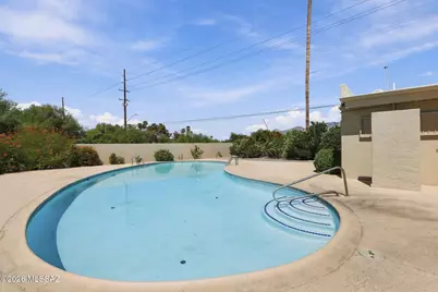 989 N Caribe Avenue, Tucson, AZ 85710 - Photo 32
