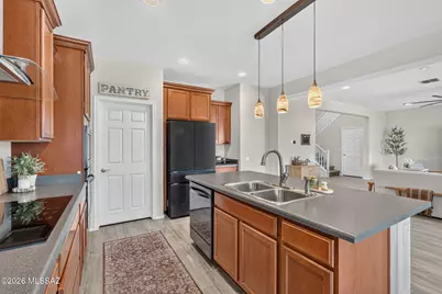 5523 S Sunrise Peak Road, Tucson, AZ 85747 - Photo 18