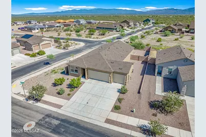 8705 E Creamy Cliffrose Trail, Vail, AZ 85641 - Photo 2