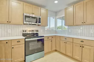4818 E Eastland St, Tucson, AZ 85711 - Photo 2