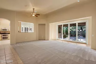 9567 N Antler Ridge Dr, Tucson, AZ 85743 - Photo 10