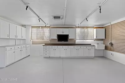 9420 E Sierra Street, Tucson, AZ 85710 - Photo 44
