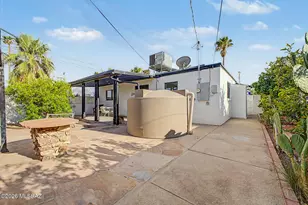 4655 E 8th St, Tucson, AZ 85711 - Photo 32