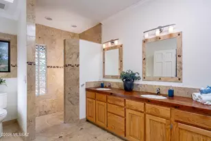 5360 N Apache Hills Trail, Tucson, AZ 85750 - Photo 12