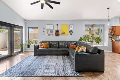 6441 W Wenden Way, Tucson, AZ 85743 - Photo 10