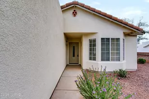 1153 Pebblewood Ct, Rio Rico, AZ 85648 - Photo 2