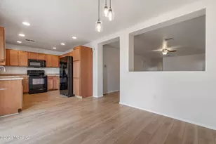 33912 S Farmers Way, Red Rock, AZ 85145 - Photo 18