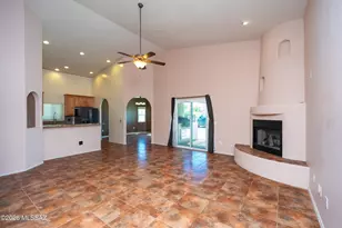 9374 S Avenida Mochuelo, Vail, AZ 85641 - Photo 2