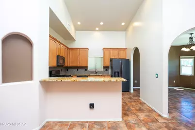 9374 S Avenida Mochuelo, Vail, AZ 85641 - Photo 6
