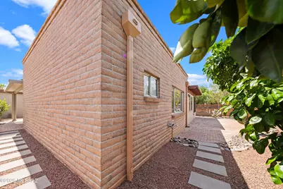 1770 W Via De Anza, Green Valley, AZ 85622 - Photo 32