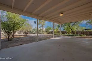 551 S Kent Pl, Tucson, AZ 85710 - Photo 8
