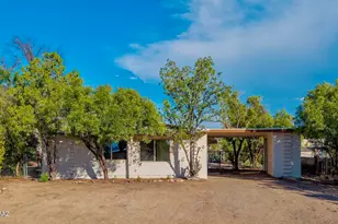 551 S Kent Pl, Tucson, AZ 85710 - Photo 1