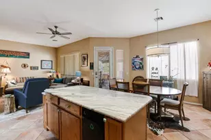 10451 E Sixto Molina Ln, Tucson, AZ 85747 - Photo 12