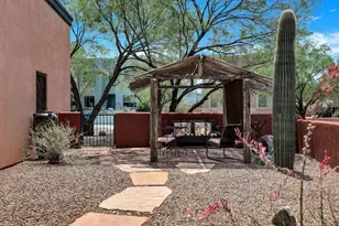 10451 E Sixto Molina Ln, Tucson, AZ 85747 - Photo 36