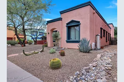 10451 E Sixto Molina Lane, Tucson, AZ 85747 - Photo 8