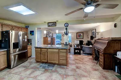 625 E Rimrock Place, Oro Valley, AZ 85704 - Photo 6