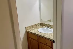 7494 E Deeps Way E, Tucson, AZ 85710 - Photo 12