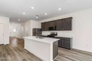 13328 N Cypress Gdns Dr, Marana, AZ 85653 - Photo 8