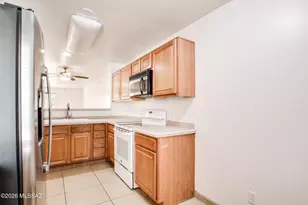 5675 N Camino Esplendora, Tucson, AZ 85718 - Photo 12
