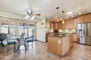936 W Via Pitic, Green Valley, AZ 85614 - Photo 8