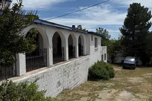 732 N Sonoita Ave, Nogales, AZ 85621 - Photo 2