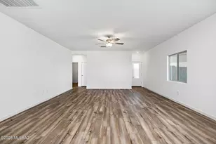 7310 W Coastal Pln Wy, Tucson, AZ 85757 - Photo 2